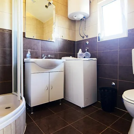 By The Sea Preko, Ugljan - 14985 プレコ