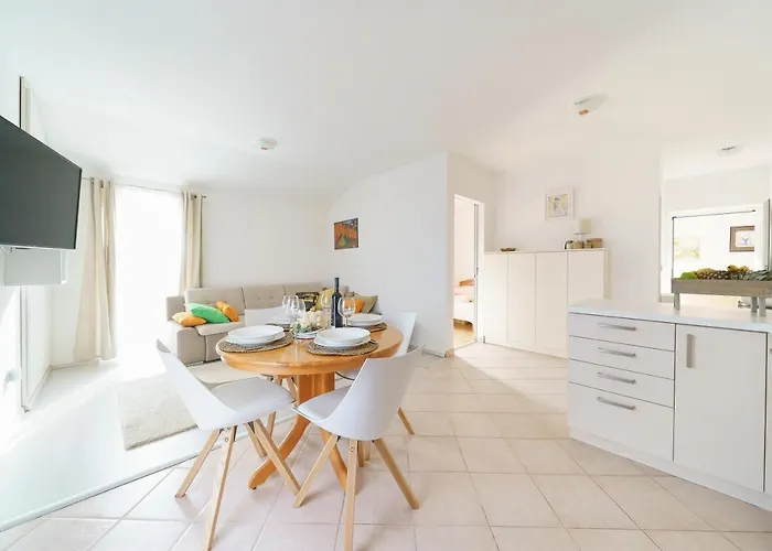 By The Sea Preko, Ugljan - 14985 شقة *